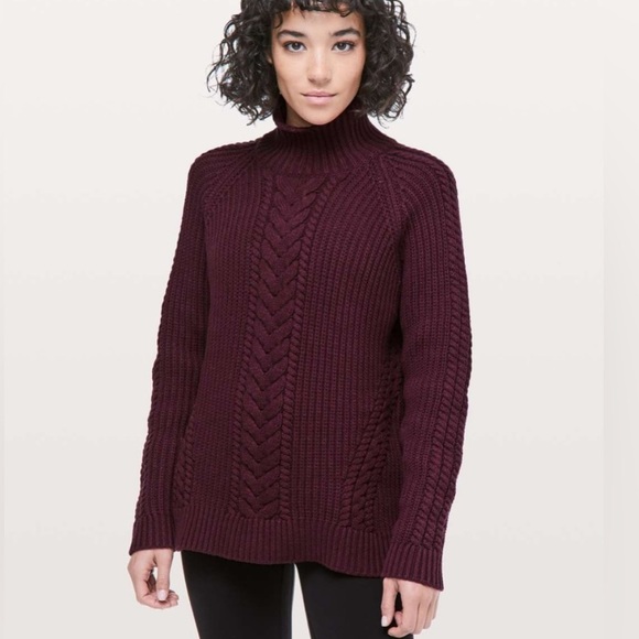 Lululemon 6 bring the cozy burgundy - Picture 1 of 9